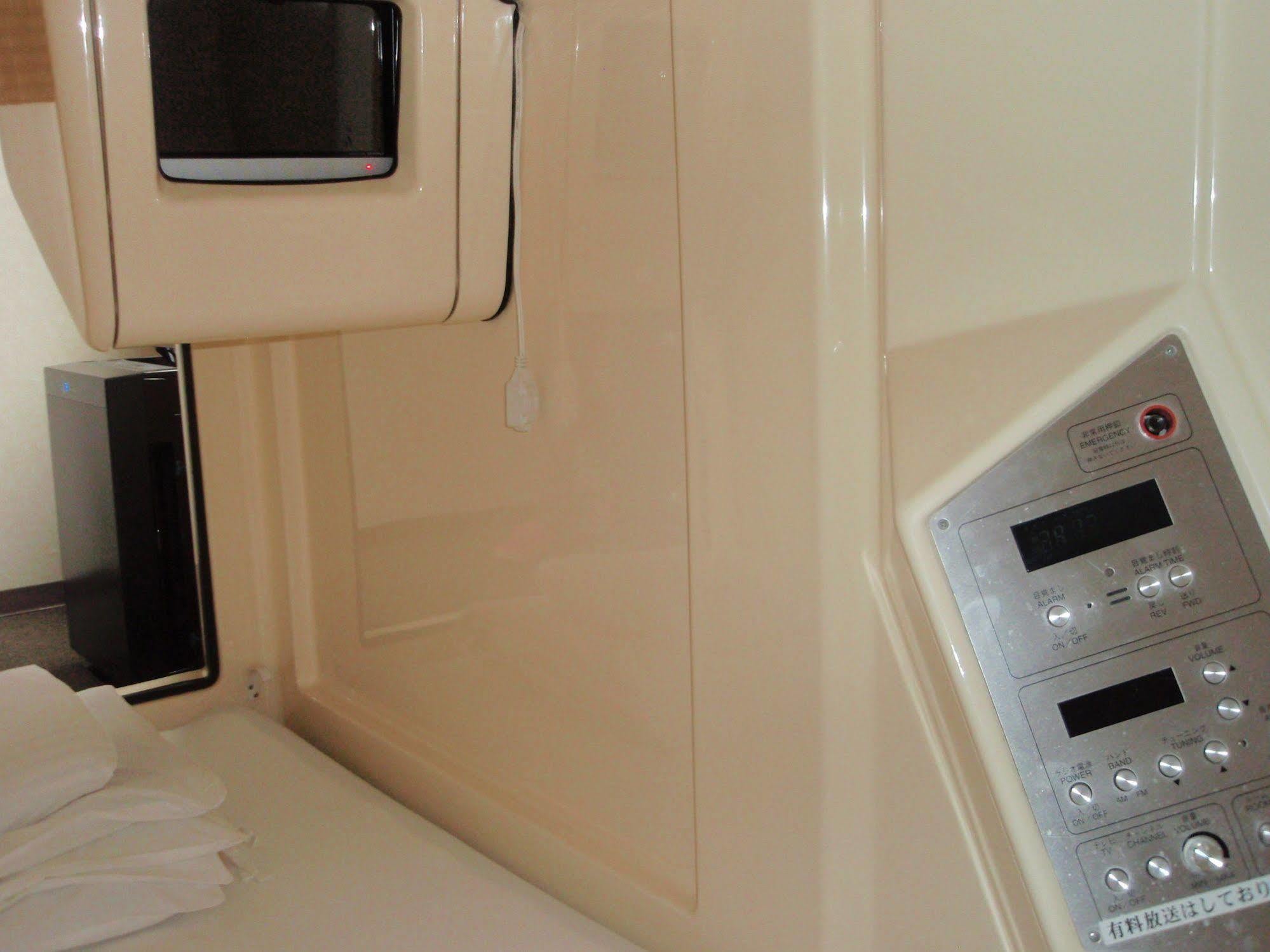Capsule Hotel Kobe Sannomiya (Adults Only) Luaran gambar